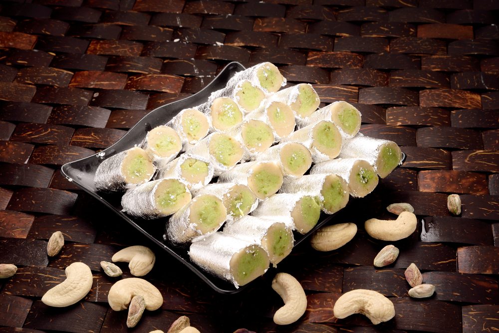 Kaju Roll
